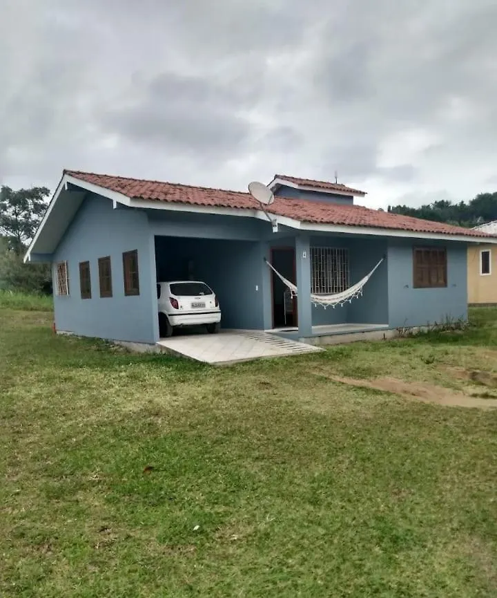 Casa De 2 Quartos Na Praia Da Joaquina Florianópolis 0*,  Brasilien